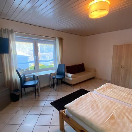 Apartamento Privatzimmer Hoffmann Kaltenborn  Exterior foto